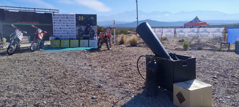 IMG_20250413_161402620_AE