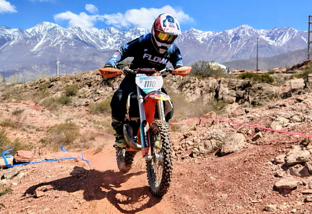 Screenshot_20250922-222047_Fotos~2