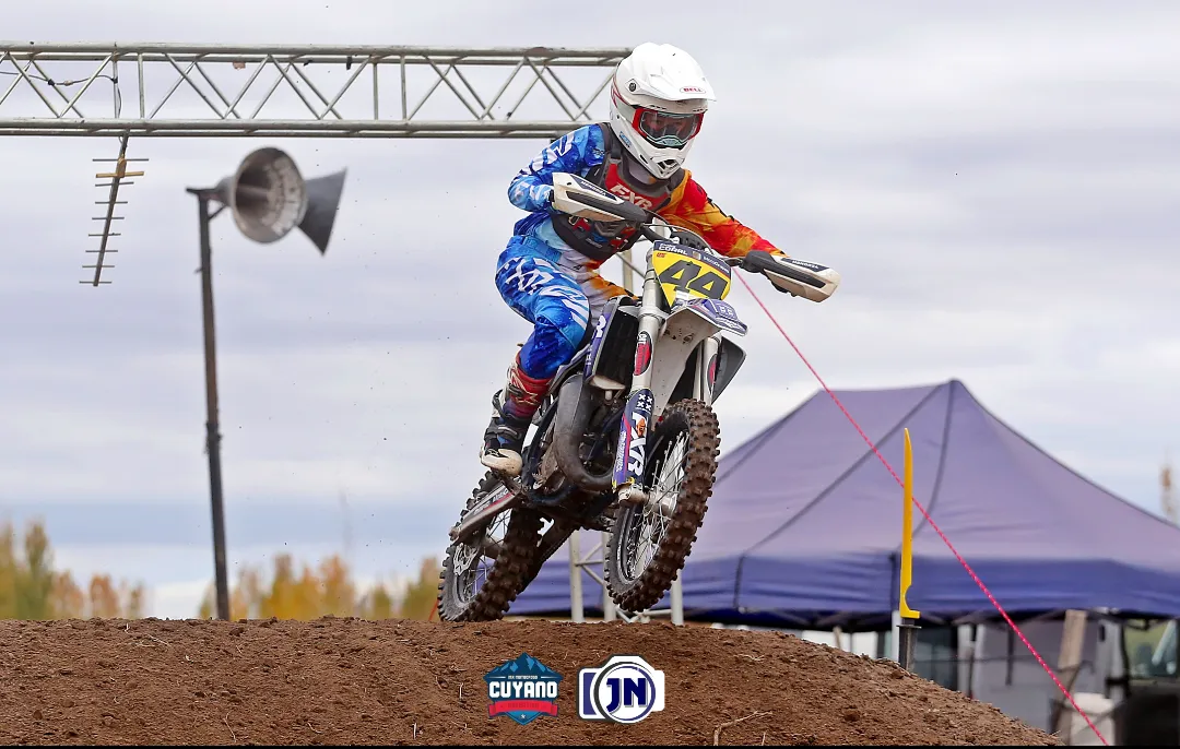 Screenshot_20250429-212507~2