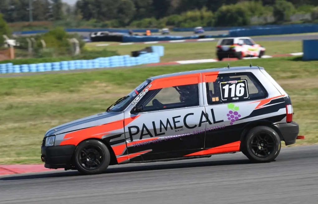 Screenshot_2025-05-08-09-17-35-067_com.facebook.katana