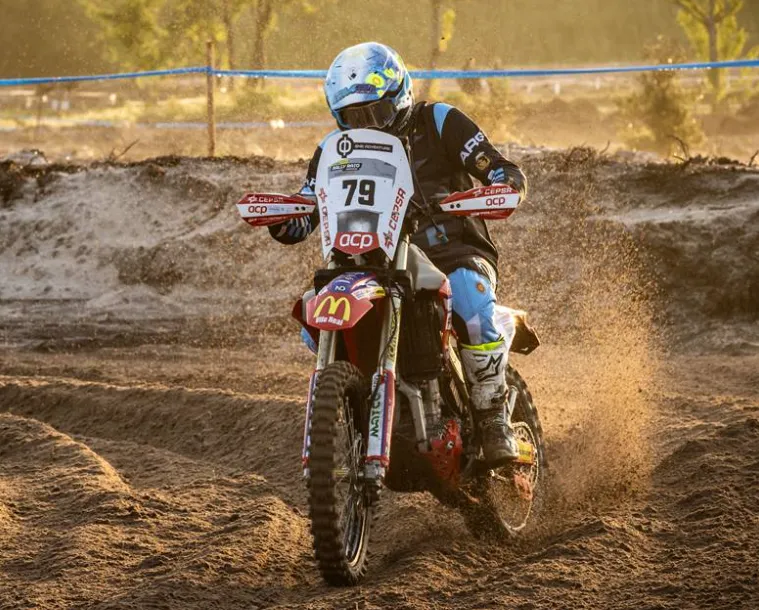 Screenshot_20240403-215712~2