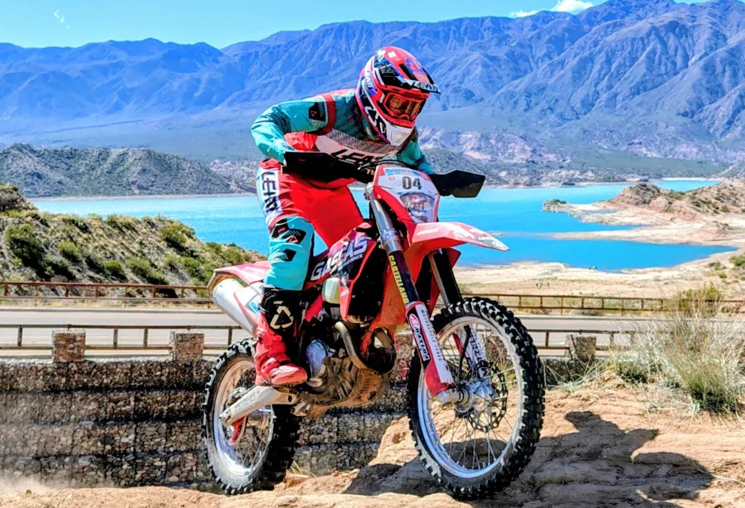 Screenshot_20250922-230815_Fotos~2