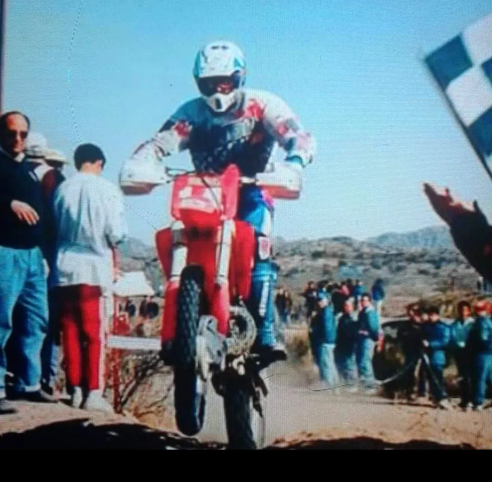 Screenshot_20240411-232526~2