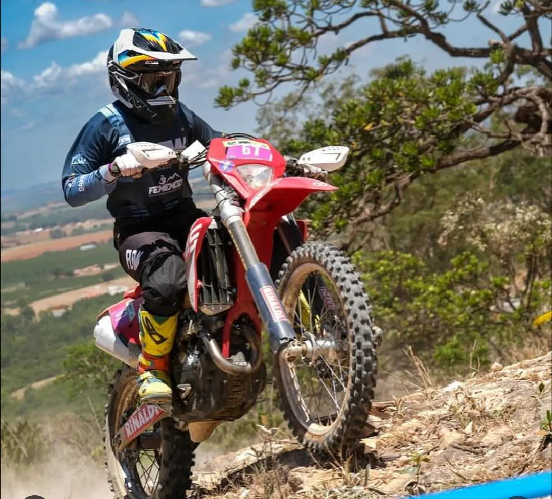 Screenshot_20251028-230216_Instagram~2