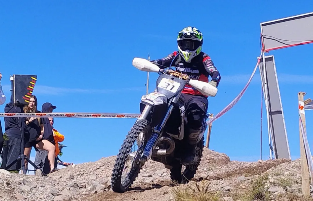 Screenshot_20250414-211410~2