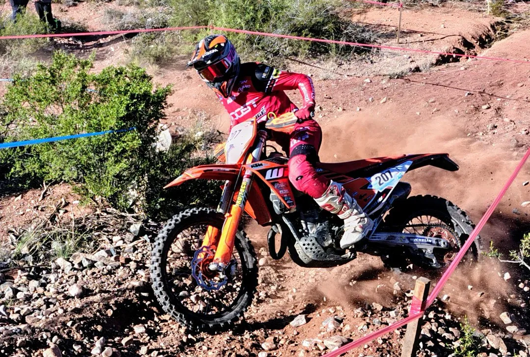 Screenshot_20250922-223035_Fotos~2