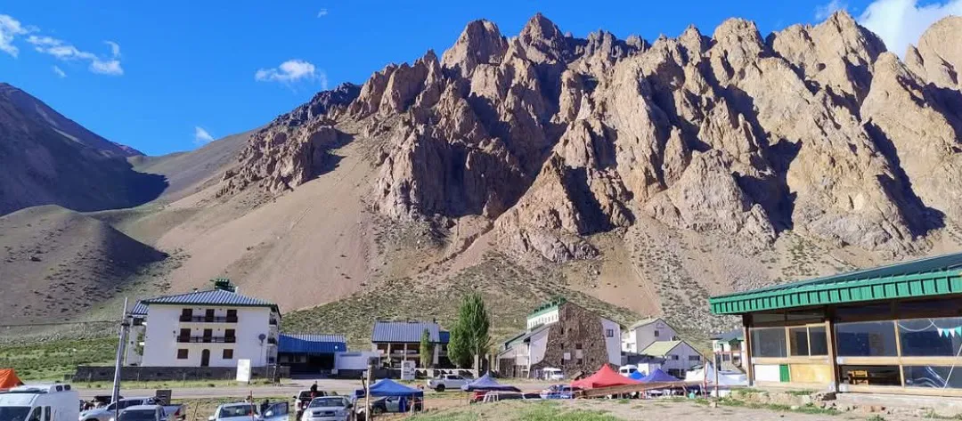 Screenshot_20251007-102612_Facebook~2