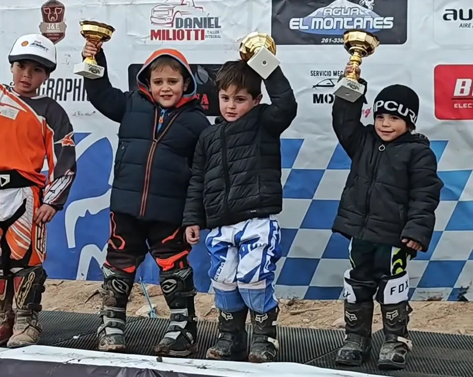 Screenshot_20240820-214754~2