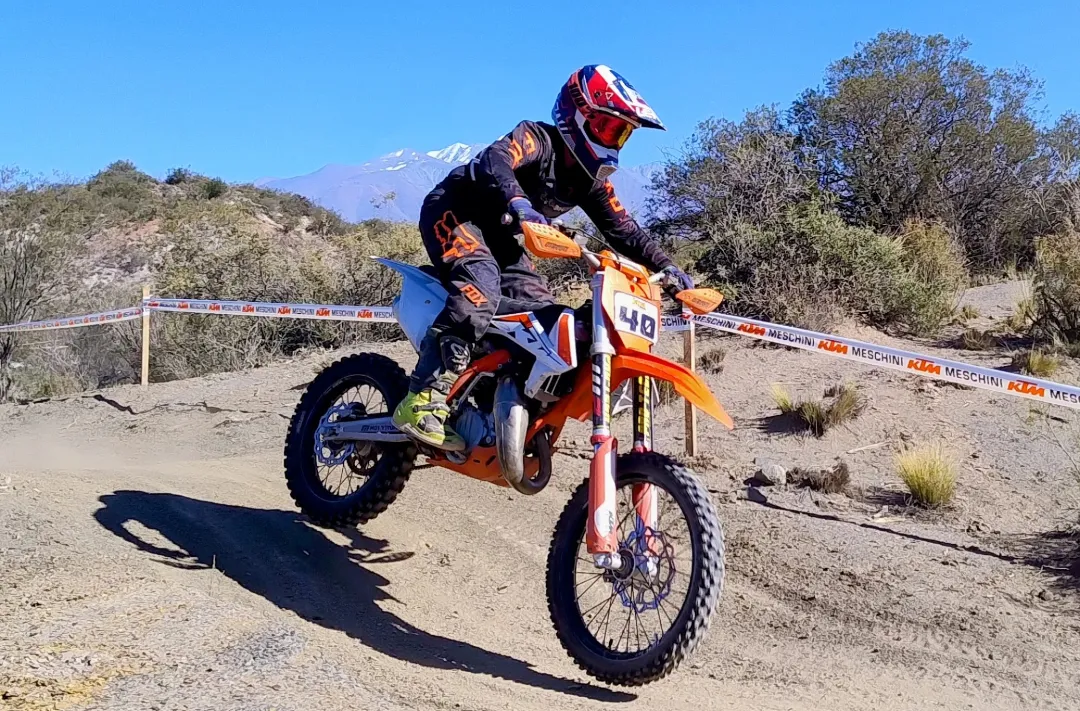 Screenshot_20250414-214135~2